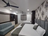 Jhansi Castle Inn فنادق في Jhansi Rly. Settl