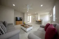 Executive New House 4B3B Decent Community Stanford