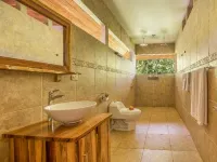 Drake Bay Getaway Resort By Sandglass Hotels in Osa