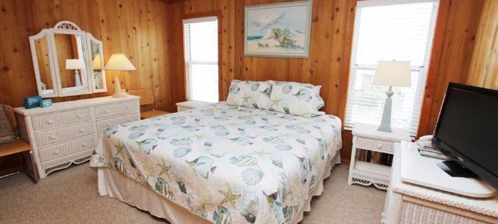 Carolina Sunshine 3 Bedroom 2 Bath Condo Hotels in Corolla