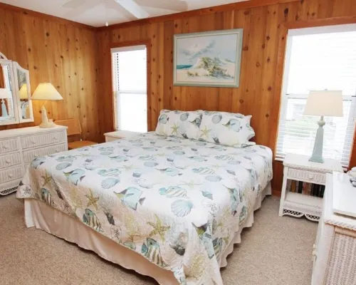 Carolina Sunshine 3 Bedroom 2 Bath Condo Hotels in Corolla