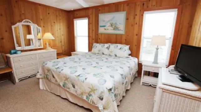 Carolina Sunshine 3 Bedroom 2 Bath Condo