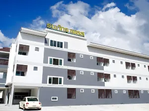 Thanaphat Place