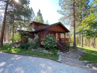 Westside 4-bdrm cabin between Hamilton & Victor with WiFi, AC. Enjoy your stay