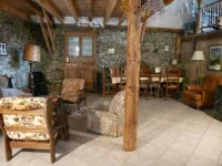 House full of character - 250 sq.m - fully furnished