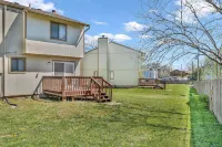 Spacious townhome - 2-bedrooms with King Beds in quite cul-de-sac - sleeps 6