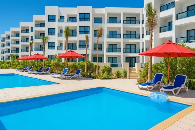 Elegant Sea View Chalet with Private Balcony Hotels near Ferdinand De Lesseps statue Base قاعدة تمثال فرديناند ديليسبس