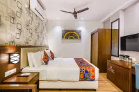FabHotel Prime D Dev - Nr Vijayawada Club 군투르 호텔
