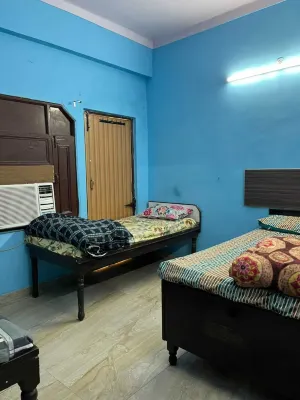 Bhaskar Hotel by Grb