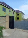 Lovely 5-Bed House Getaway Duplex in Accra Các khách sạn ở Dangme West