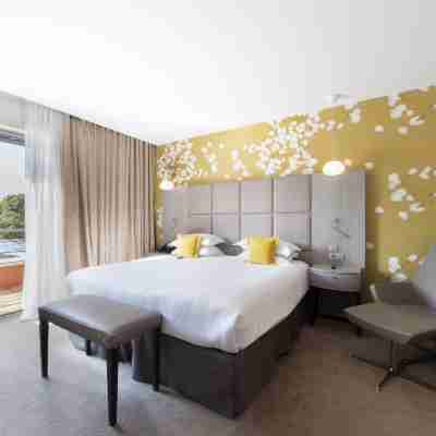 Crowne Plaza Lyon - Cite Internationale Rooms