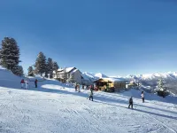 Chalet in Ötztal Near Ski Areas - parkir