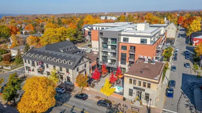 The British Hotel Hotels in Гатіно