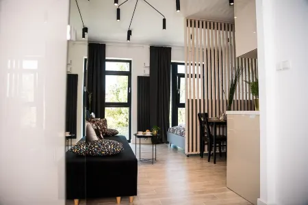 Easy Rent Apartments - Biznes Center 39 Отели рядом с достопримечательностью «Литовская Площадь»