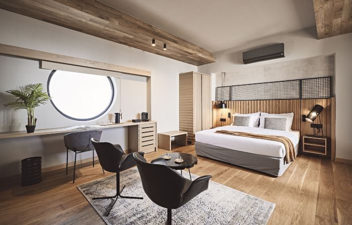 Cama Luxury Suites
