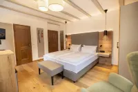 Wanderers Neubau Hotels in Siebeldingen