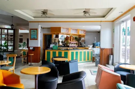 Los Lagos de Montebello