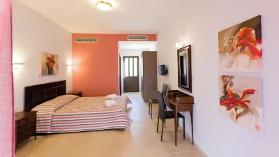 Aenaon Rooms Hotels in Nea Tirintha