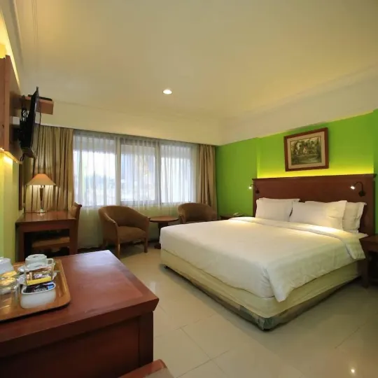 Stay 'd Kuningan