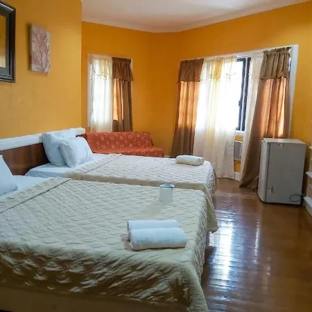 Stefanie Grace Inn Отели в г. Лобок