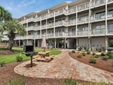 2 Minutes to the Beach & Dog Friendly - Sleeps 4 Hotels in Santa Rosa Beach