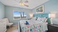Las Hermanas 2 1 Bedroom Condo by RedAwning