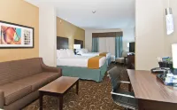 Holiday Inn Express & Suites SAN ANTONIO - FROST BANK CTR by IHG Hotels near Dafoste Park