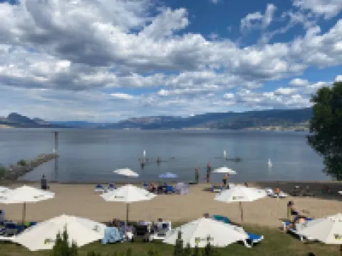 ペンティクトン レイクサイド リゾート アンド コンベンション センター ペンティクトンのホテル