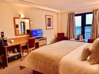 Bayview Hotel - parking