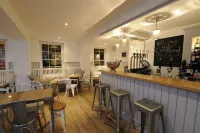 Lion & Pheasant Hotel - bar