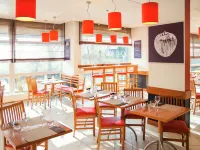 宜必思梅斯中心大教堂酒店 - 早餐