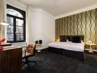 Vintage Hotel Brussels Hotels near Louise