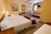 Hostal Restaurante Puerta del Alcázar Hotels in Avila