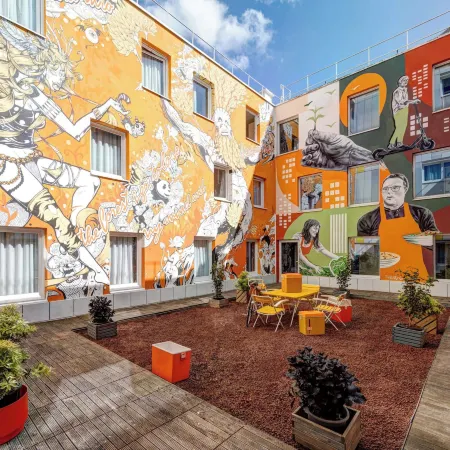 B&B Home Paris Mairie de Saint-Ouen Отели рядом с достопримечательностью «18-й округ: Монмартр»