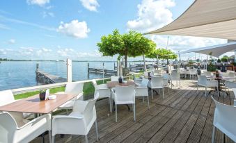 Harbour Lodge at Uitgeestermeer View
