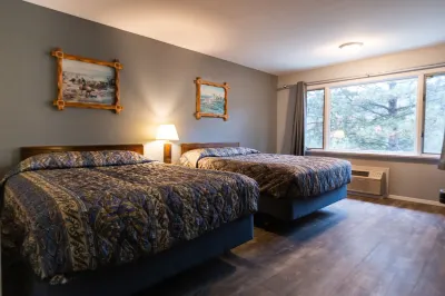 Rimrock Lodge LLC Hotels in Thompson Falls
