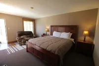 Skyline Lodge Hotels in Raleigh County