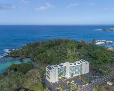 マルヒア カハカイ 2 ベッドルーム コンド バイ レッドオーニング ヒロのホテル