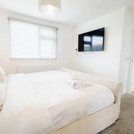 Castle View Chalet by Clonlum Cottages