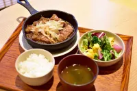 โรงแรม เอ็นมิชิ - พร้อมอาหารเช้า