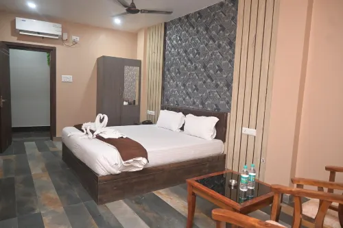 Hotel MAA International - Parking