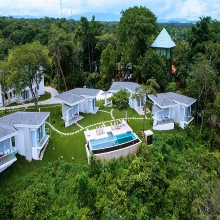 Adeluna Luxury Villas