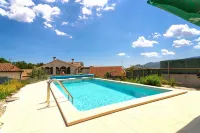 Villa Salvia - Holiday House with Pool -