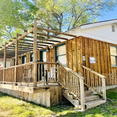Tioga Lodge at Mono Lake