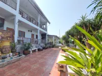 Sawasdee Sichang Resort Hotels in Ko Sichang District