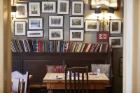 Wykeham Arms Hotels in Chilcomb