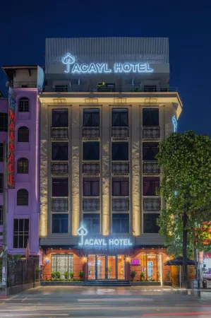Jacayl Hotel