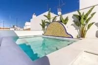 Feelathome San Lorenzo Apartments - مسبح على السطح