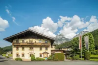 Vitaloase zu den Drei Brüdern Hotels in der Nähe von Loferer Alm Bahn 2