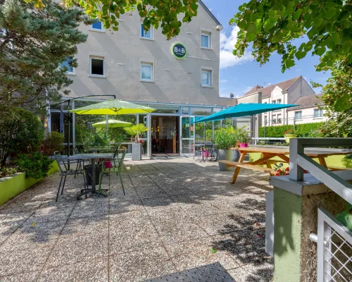 B&B โฮเทล ชาร์ทร์ส์ เซ็นเตอร์ คาเธดรัล โรงแรมในชาทร์